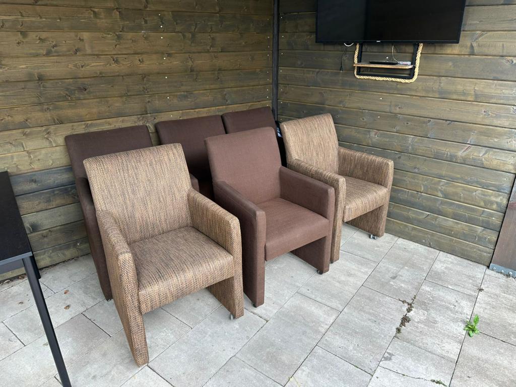 Bruine eetkamer stoelen, Huis en Inrichting, Stoelen, Ophalen, Zo goed als nieuw, Bruin, Vijf, Zes of meer stoelen
