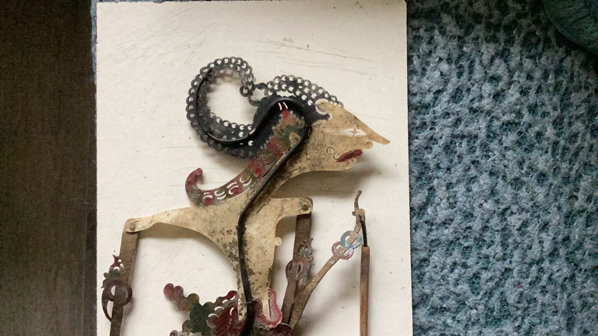 3 Wajang kulit poppen, Wanddecoratie, Natuurlijk materiaal, Indonesië, 55 cm