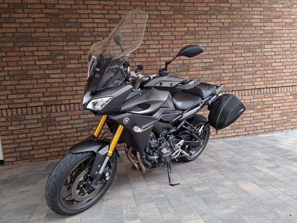Yamaha MT-09 Tracer 900 ABS | 2016 | 25.240 km | koffers, Motorrijbewijs A, Gebruikt, 3 cilinders, Particulier