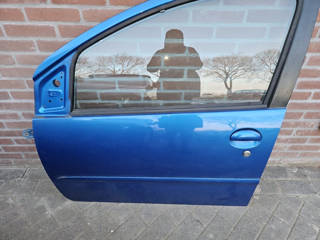 DEUR LINKSVOOR PEUGEOT 107 / CITROEN C1 / TOYOTA AYGO BLAUW, Auto-onderdelen, Niet ingevuld, Gebruikt, Citroën, Deur
