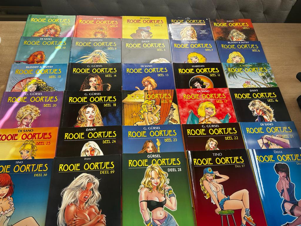 Rooie Oortjes stripboeken deel 1 t/m 30, Boeken, Complete serie of reeks, Ophalen of Verzenden, Zo goed als nieuw