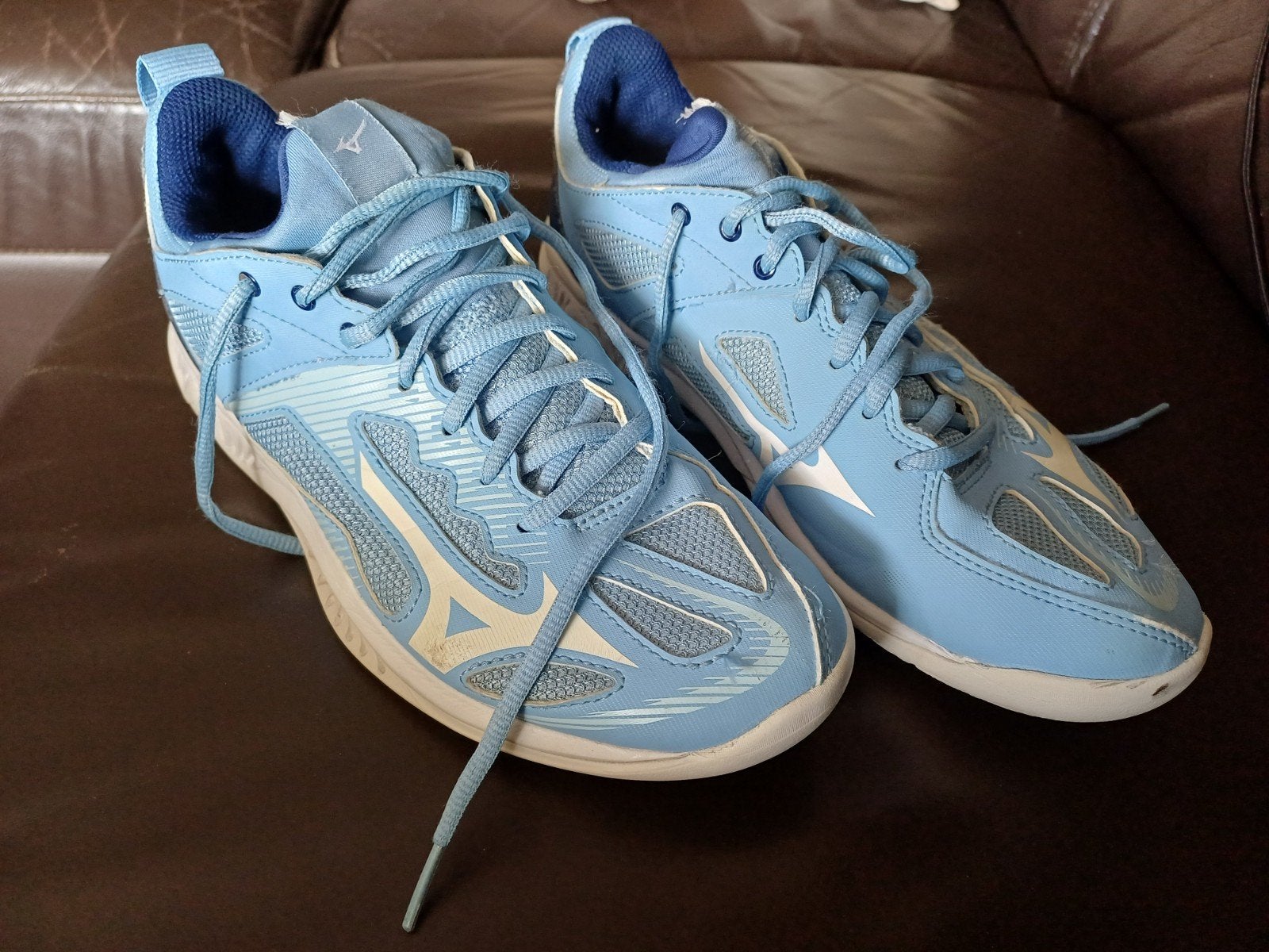 mizuno ghost shadow  zaalschoenen  maat 39, Sport en Fitness, Korfbal, Ophalen of Verzenden, Gebruikt, Schoenen