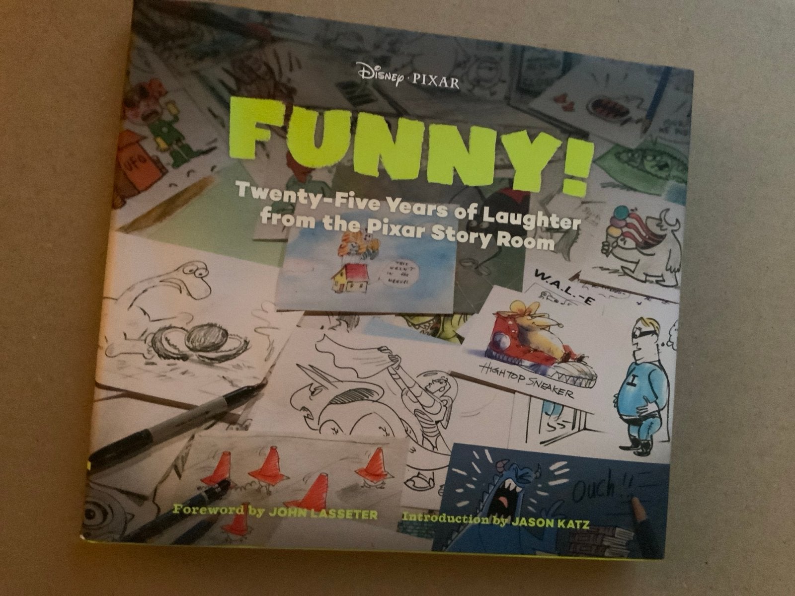 Disney Pixar Funny! 25 jaar lachen uit de Story Room, Ophalen of Verzenden, Zo goed als nieuw, Filmspecifiek