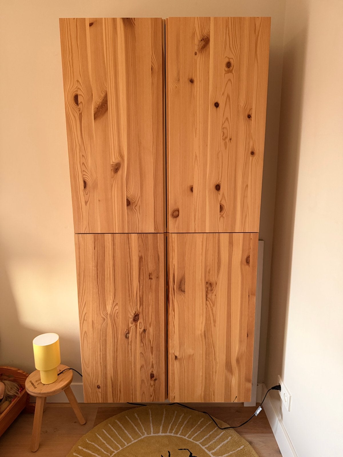 2 IKEA IVAR kasten met deuren – massief grenenhout, Ophalen, Zo goed als nieuw