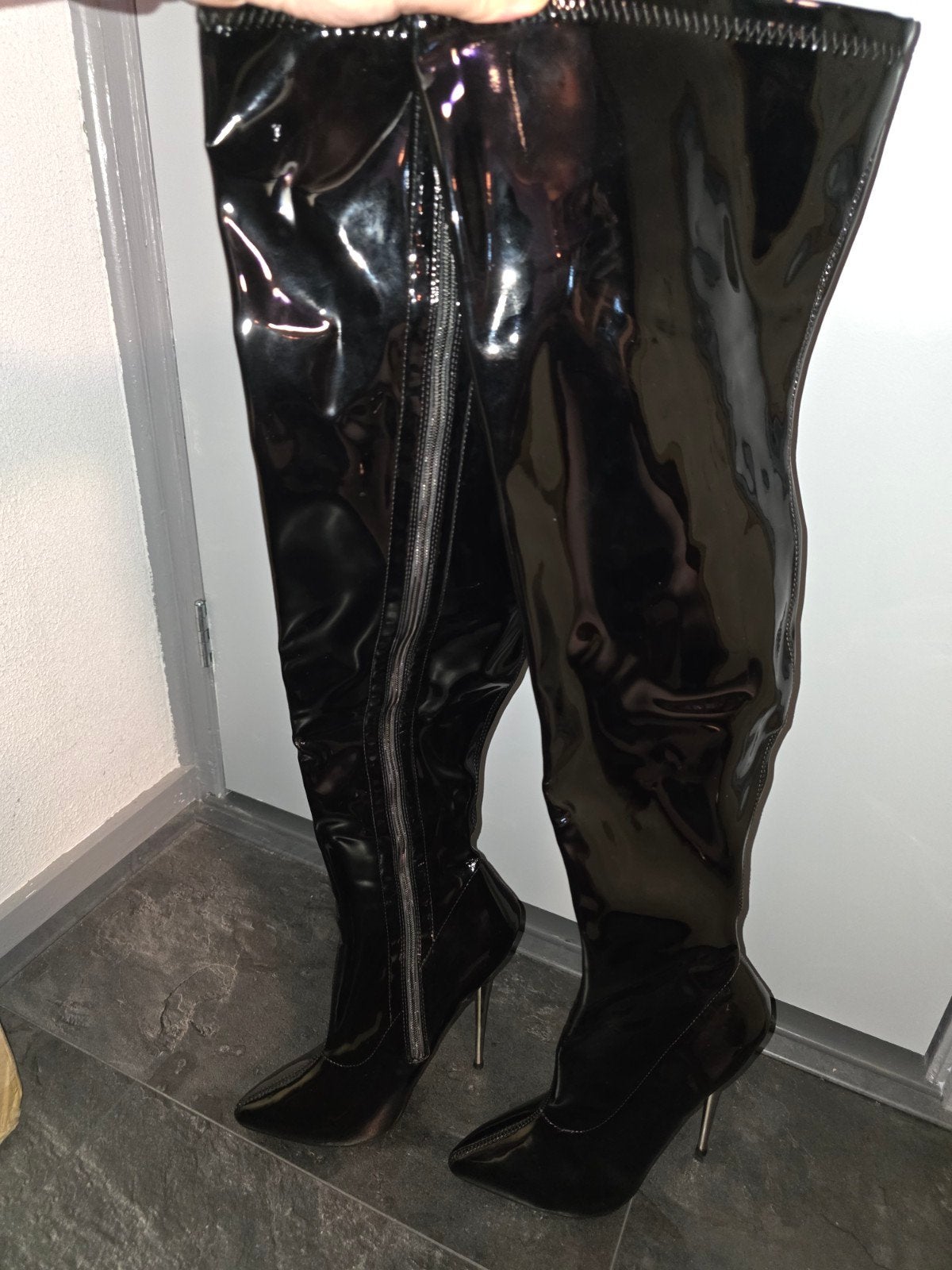 Devious Dagger-3000 Zwarte Lak Overknee Laarzen Maat 41, Ophalen, Hoge laarzen, Zwart, Devious