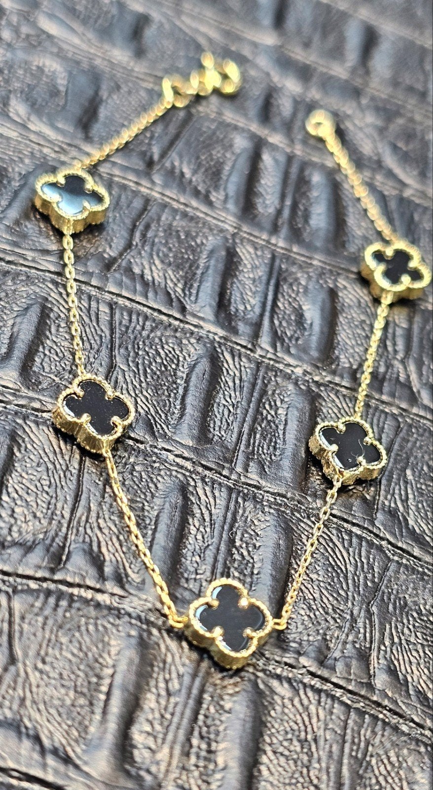 Prachtige 14karaat gouden zwarte clover