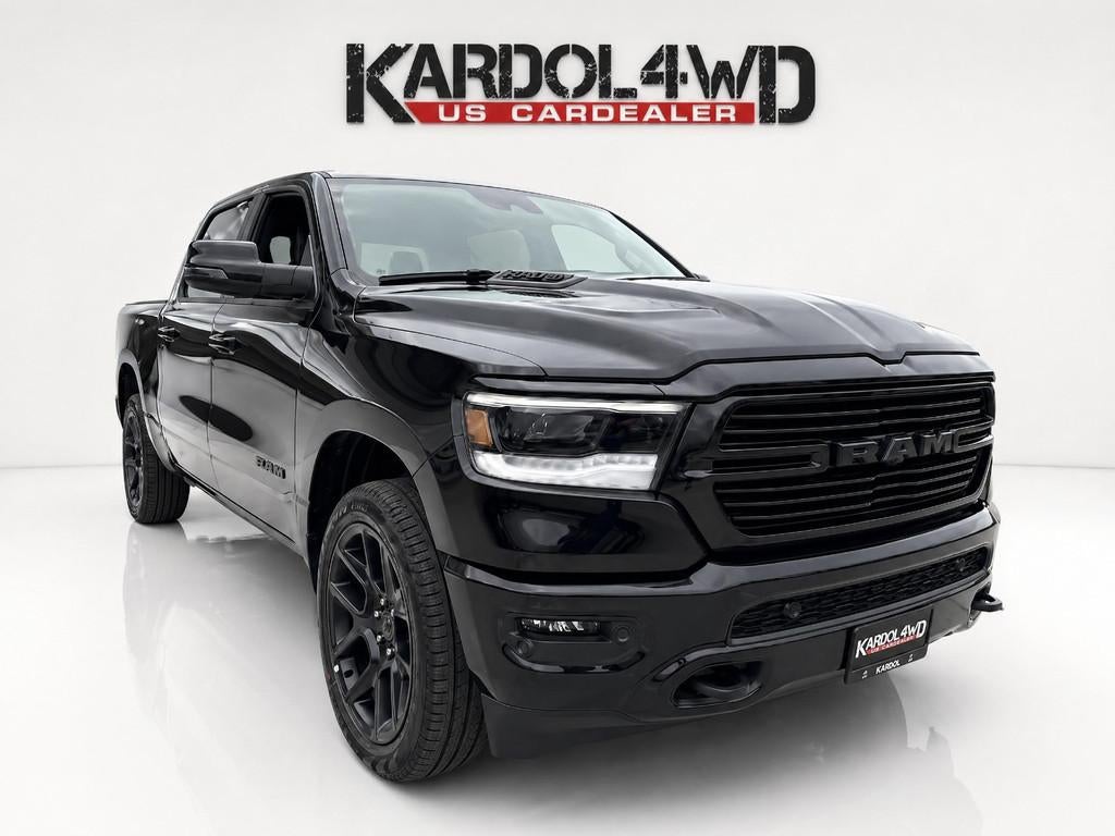 Dodge Ram 1500 5.7 V8 4x4 Crew Cab Laramie | BPM VRIJ! | Ele, Auto's, Automaat, 5654 cc, 402 pk, Zwart