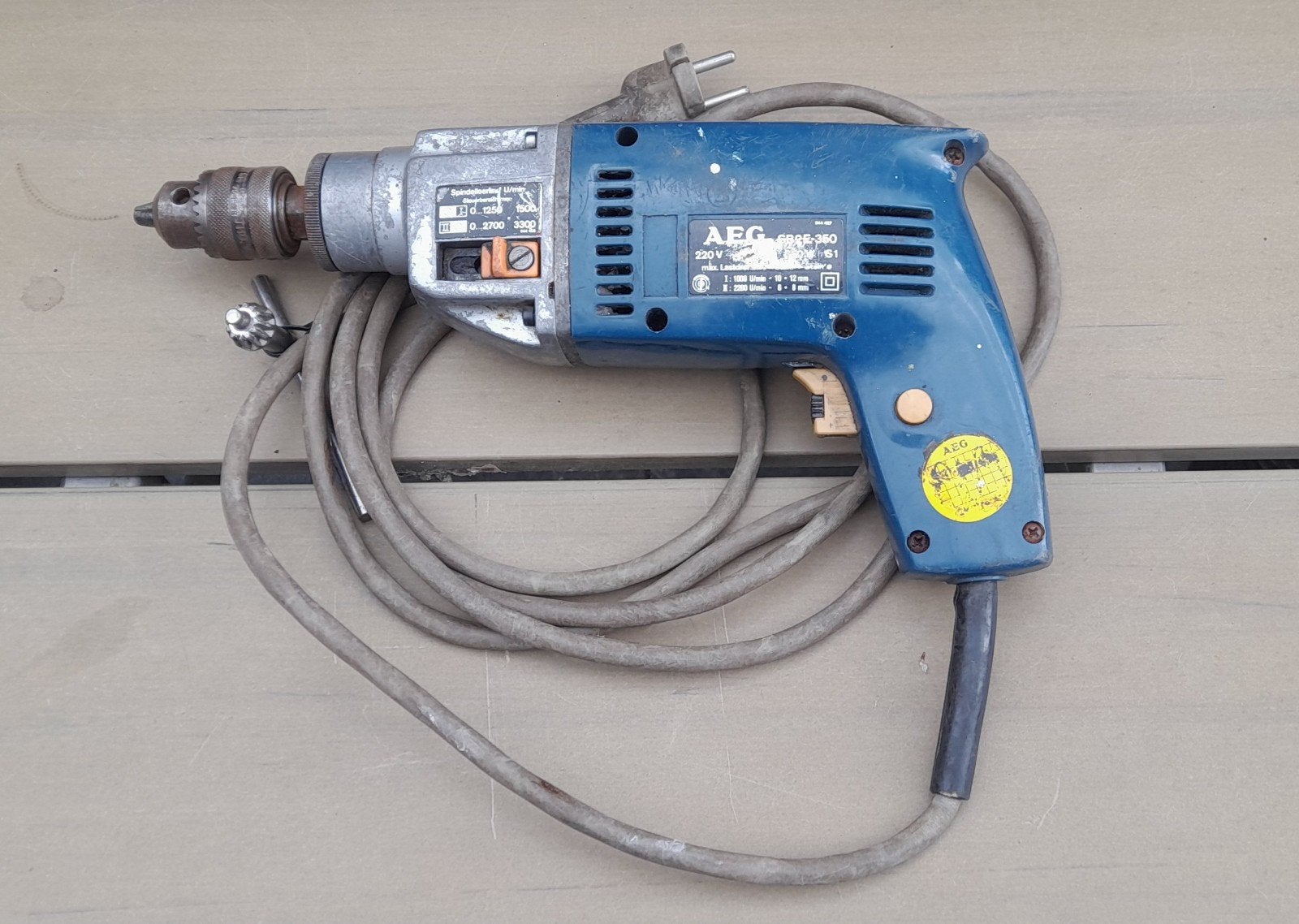 AEG boormachine 2 toeren, Ophalen of Verzenden, Boormachine