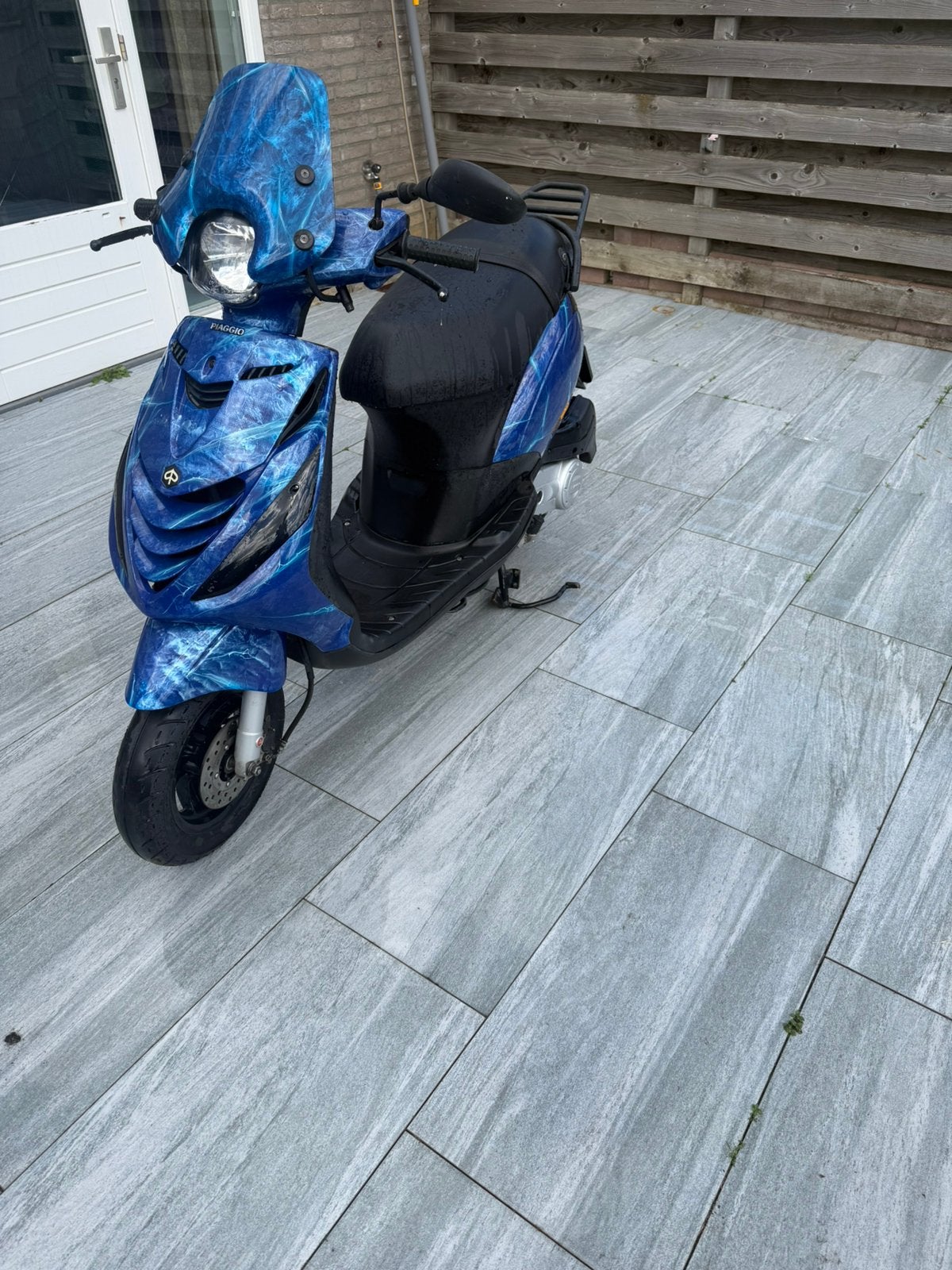 Piaggo Zip iget 2021, Fietsen en Brommers, Scooters | Piaggio, Ophalen, Maximaal 45 km/u, Zip, Zo goed als nieuw
