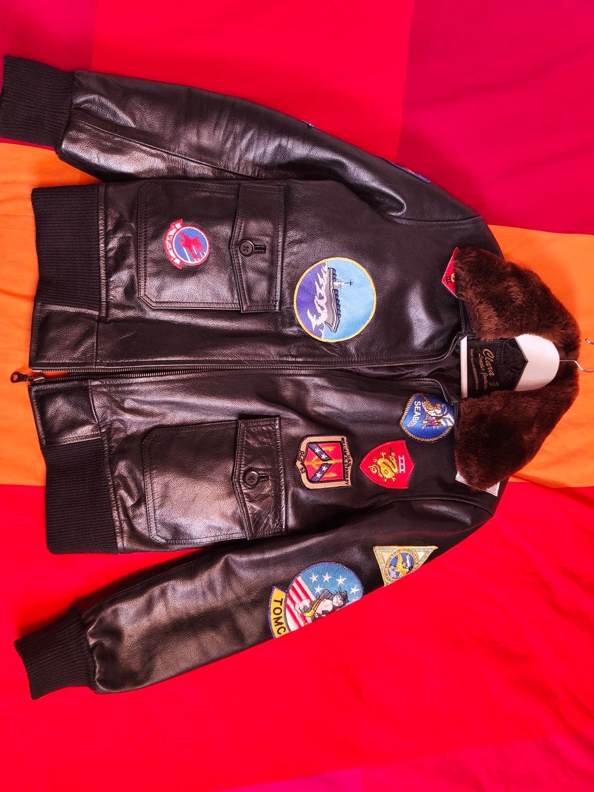 Vintage Leren Bomberjack met Patches - Top Gun Stijl, Maat 52/54 (L), Onbekend, Zwart, Ophalen of Verzenden