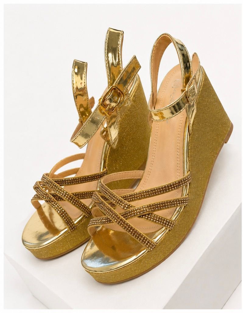 Gouden sleehak maat 38, Kleding | Dames, Schoenen, Schoenen met lage hakken, Overige kleuren, Nieuw, Ophalen of Verzenden