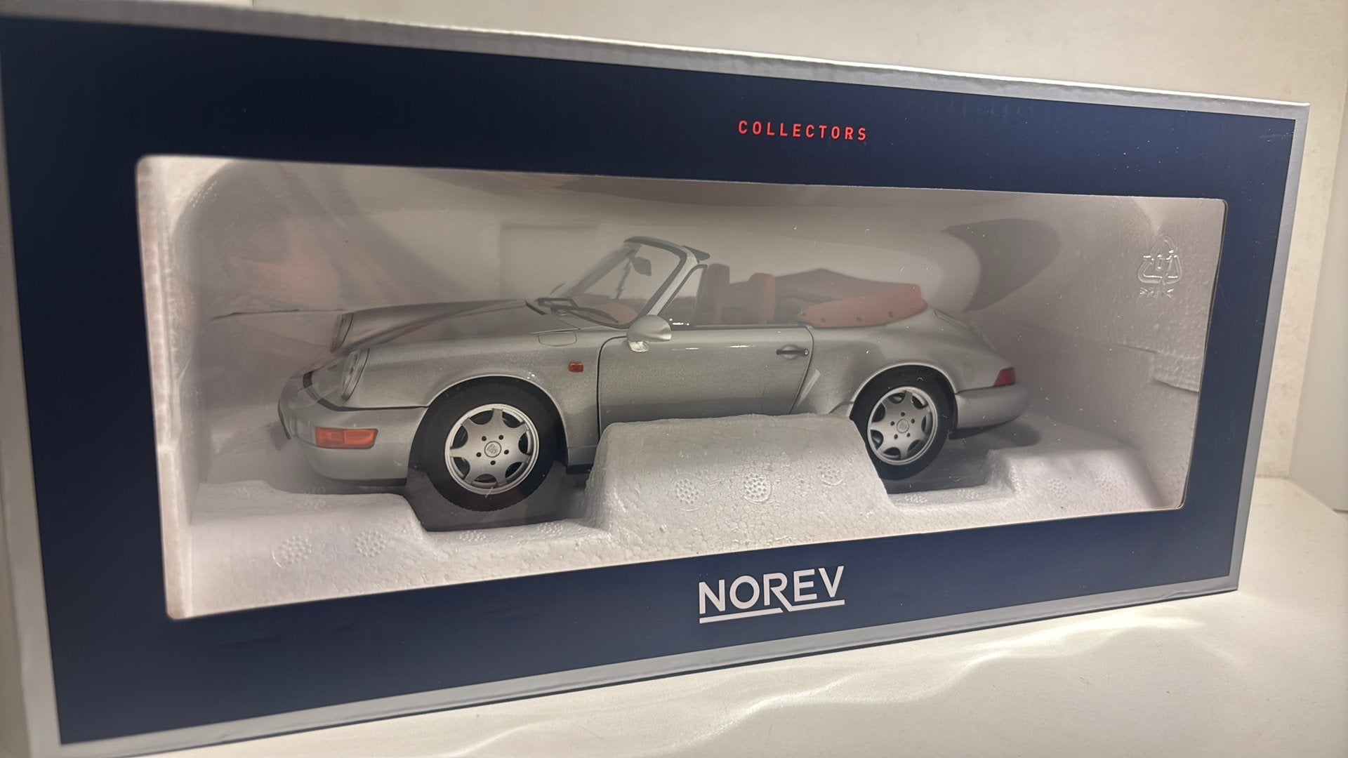 Porsche 911 carrera 2 cabriolet 1990 silver norev 1.18
