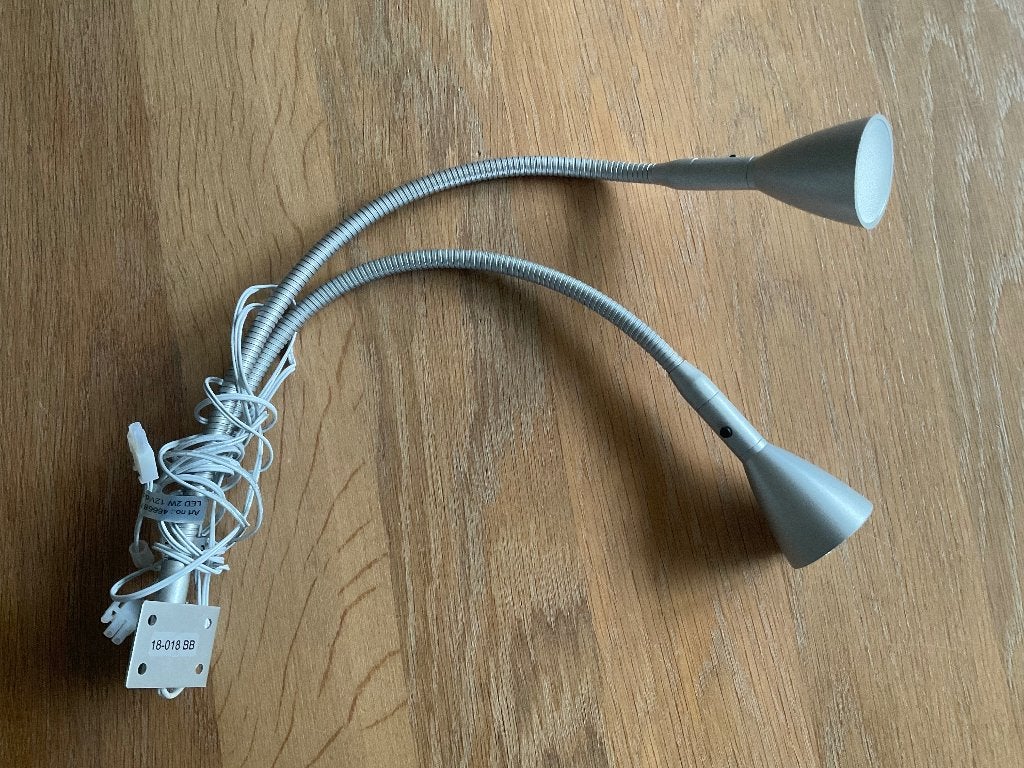 Twee bedlampjes t.b.v. HB+HE universeel mat zonder adapter, Overige merken, Overige fittingen, Ophalen of Verzenden, Zo goed als nieuw