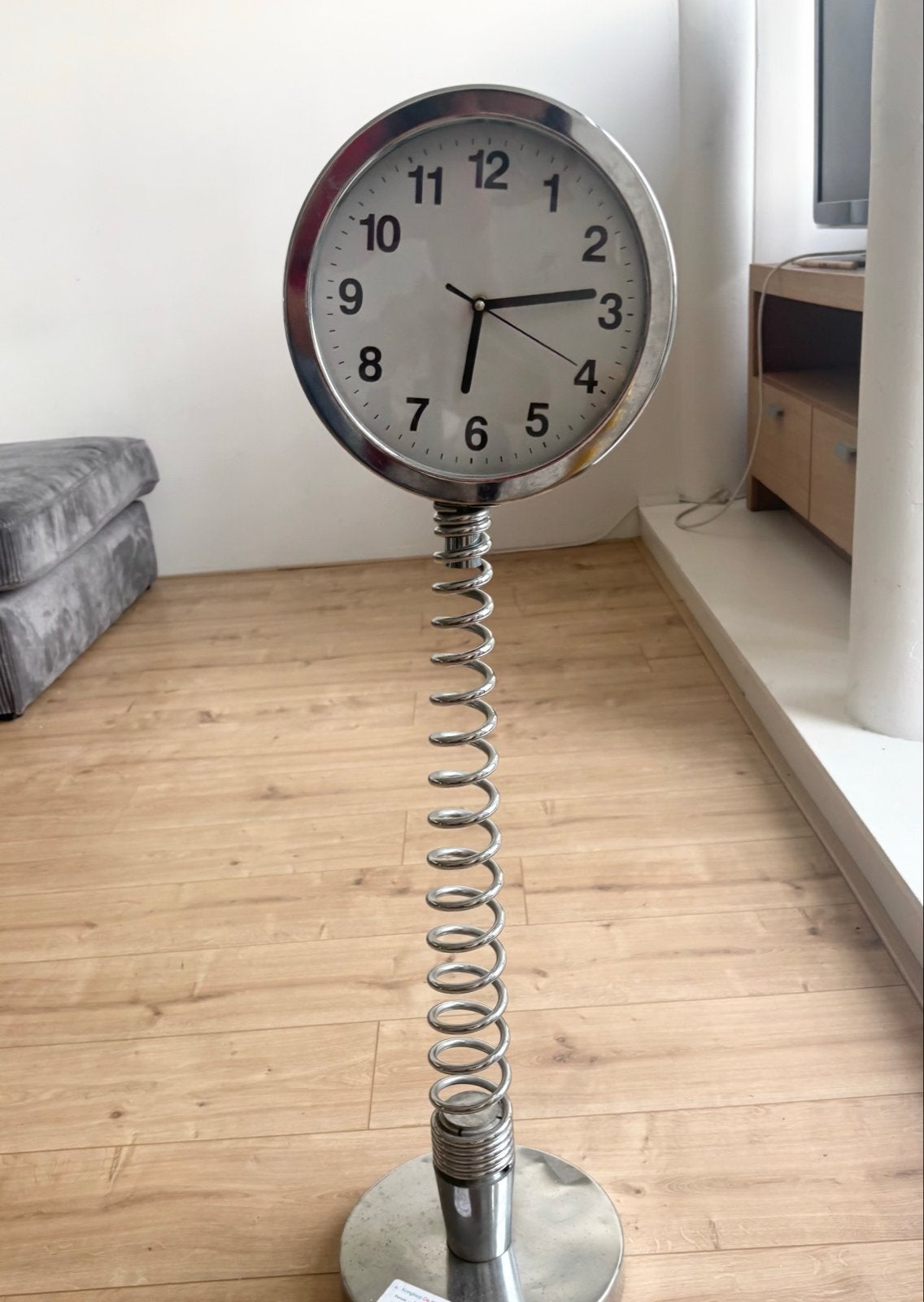 Vintage Chroom Metalen Staande springveer Klok postmodern, Huis en Inrichting, Ophalen, Gebruikt, Staande klok