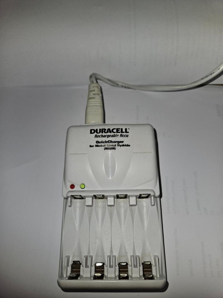 Duracell Oplader CEF1E voor AA/AAA NiMH Batterijen, Ophalen of Verzenden, Gebruikt