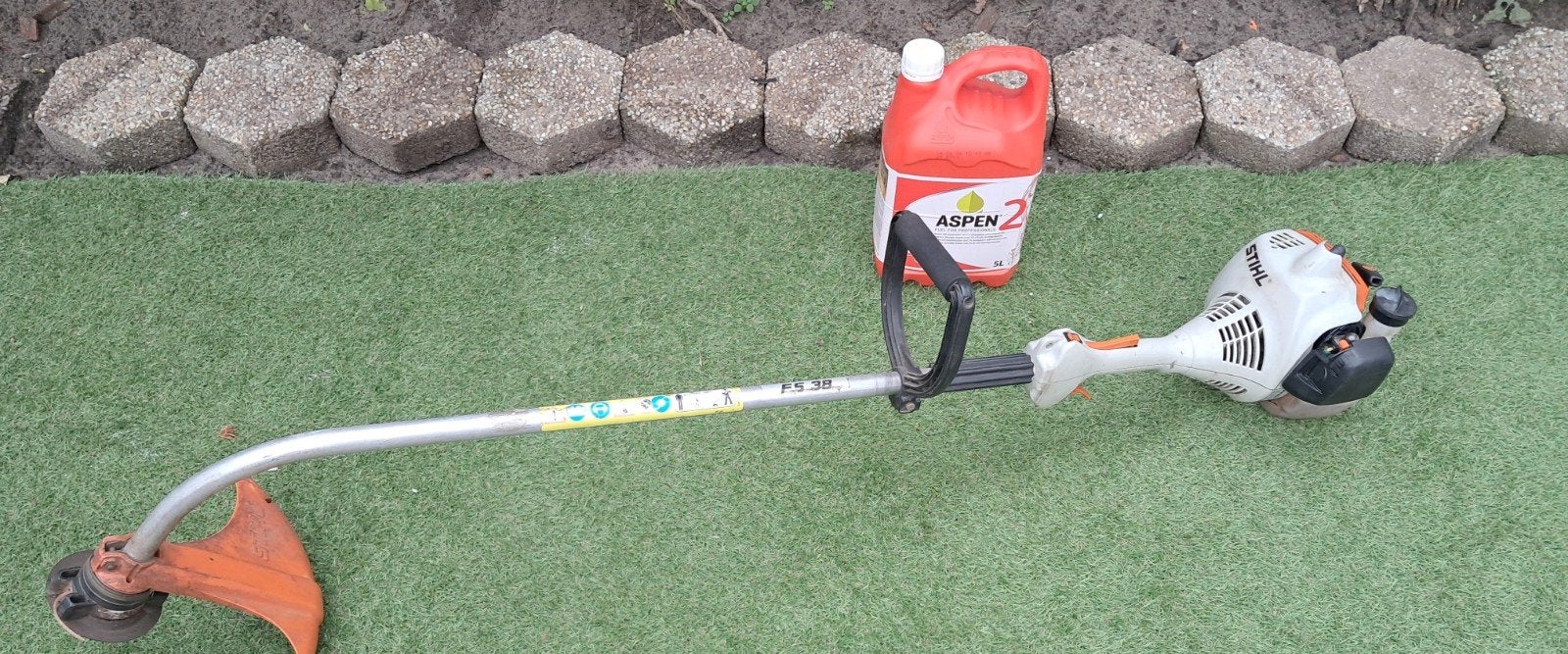 Stihl FS38 Bosmaaier + 4 liter brandstof, Tuin en Terras, Ophalen, Benzine, Gebruikt, STIHL