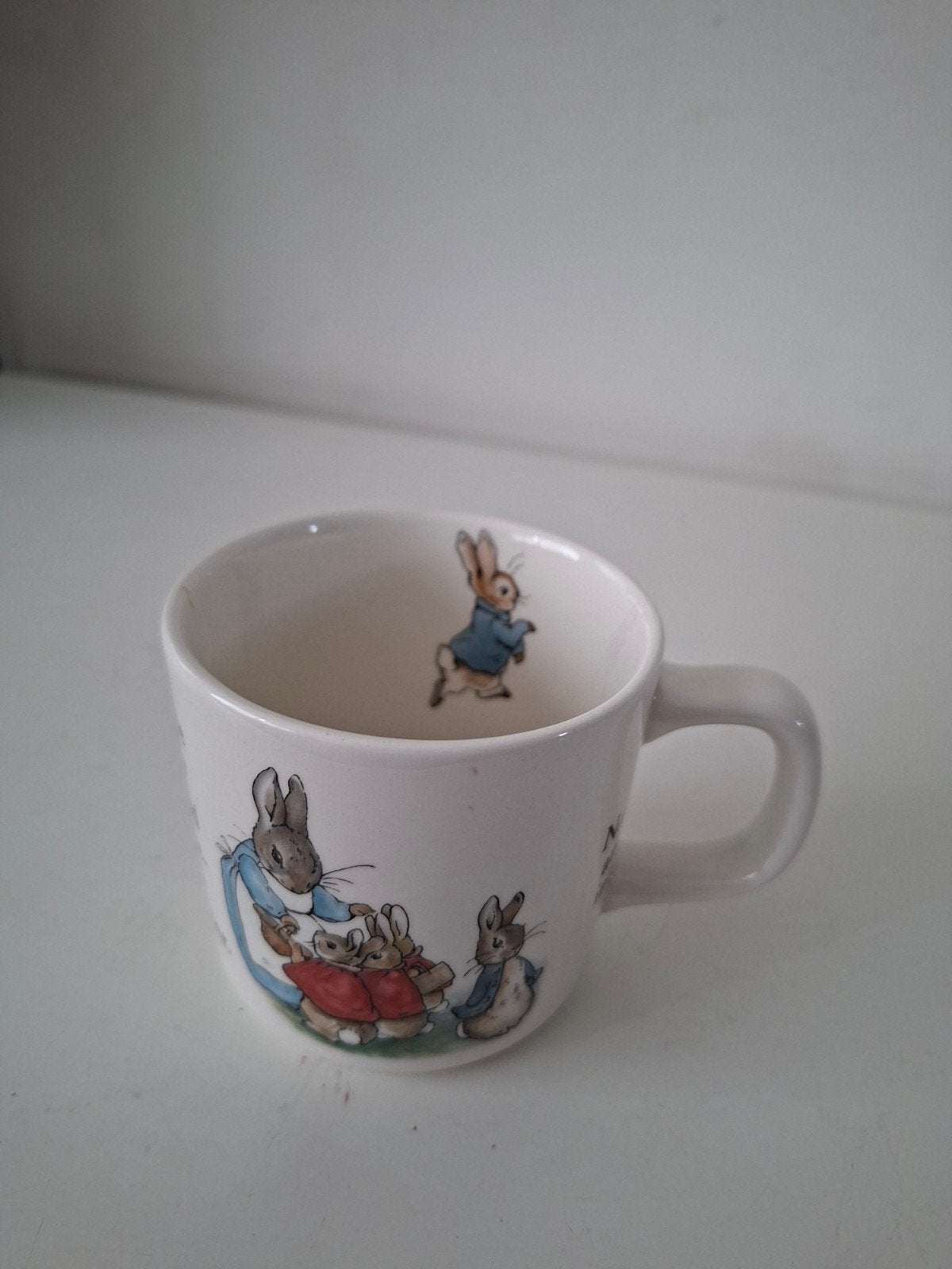 Wedgwood Peter Rabbit mokje mok beker met verhaaltekst, Zo goed als nieuw, Overige stijlen, Wedgwood, Porselein