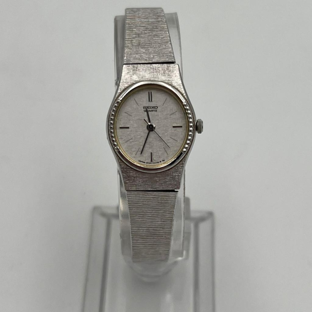 Seiko Quartz Dameshorloge Vintage Jaren ’80 Zilverkleur, Sieraden, Tassen en Uiterlijk, Horloges | Dames, Ruilrijk, Zo goed als nieuw