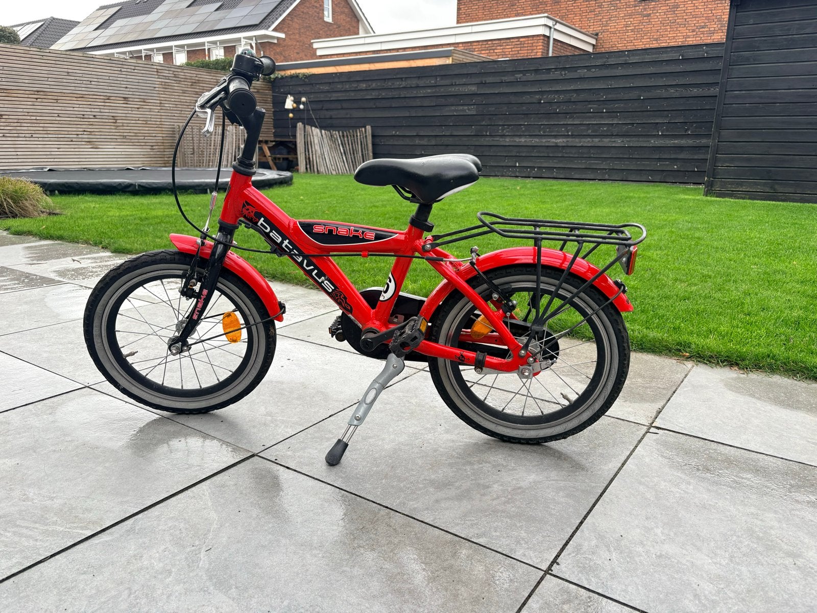 Batavus Snake kinderfiets 16 inch - Rood, Ophalen, Zo goed als nieuw, Terugtraprem, 16 tot 20 inch
