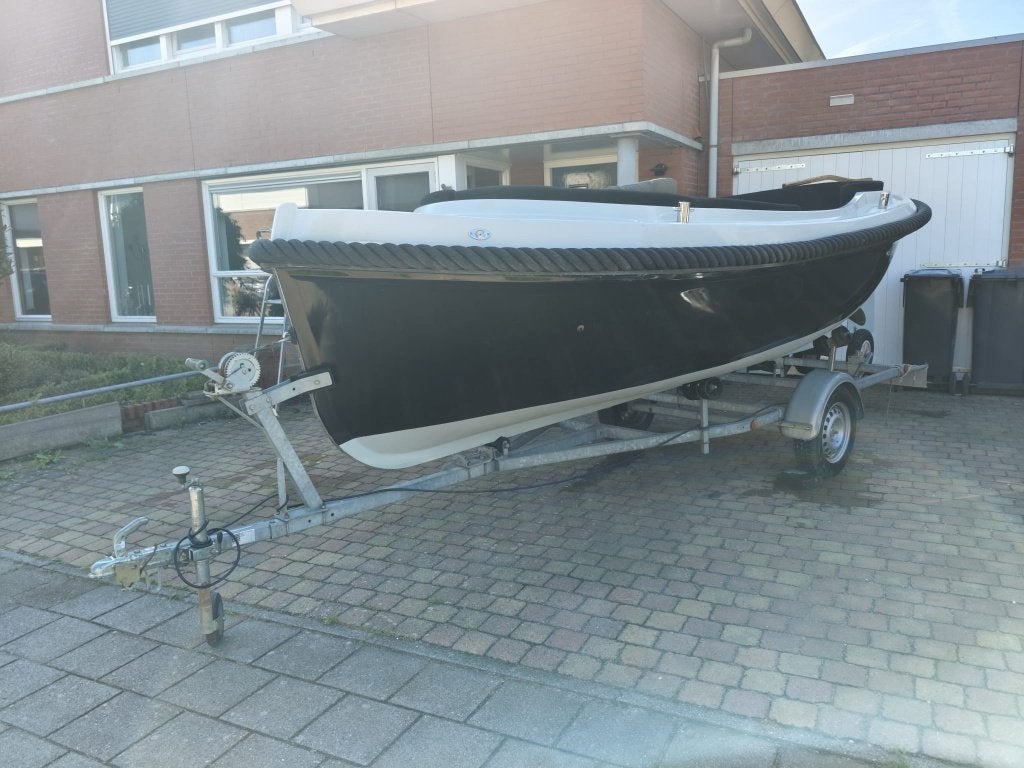 Te koop: mooie polyester Sphinx sloep 5.80 mtr, Watersport en Boten, Sloepen, Binnenboordmotor, Diesel, 2 m, 12 pk