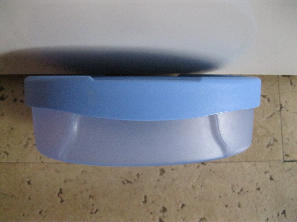 1 Tupperware ovale voorraad doos - bus 0,5 l., Ophalen of Verzenden, Gebruikt, Blauw, Bus of Trommel