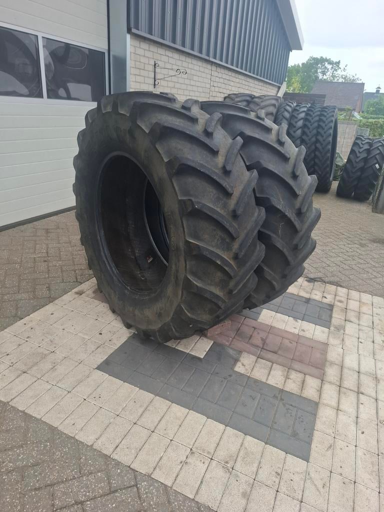 Michelin 540/65/34 XM108 trekkerbanden (2 stuks), Ophalen of Verzenden