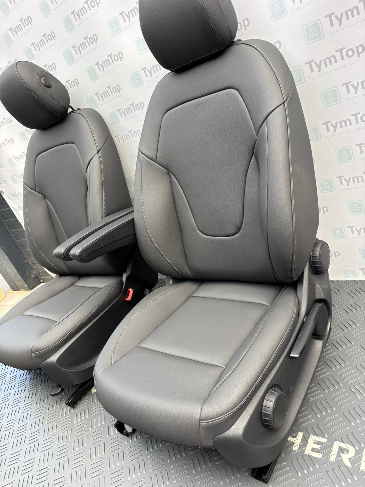 Stoelen comfort  Mercedes Vito w447 stoelverwarming 2014-25, Auto-onderdelen, Ophalen, Tymtop5@gmail.com, 3161ek, Tymtop