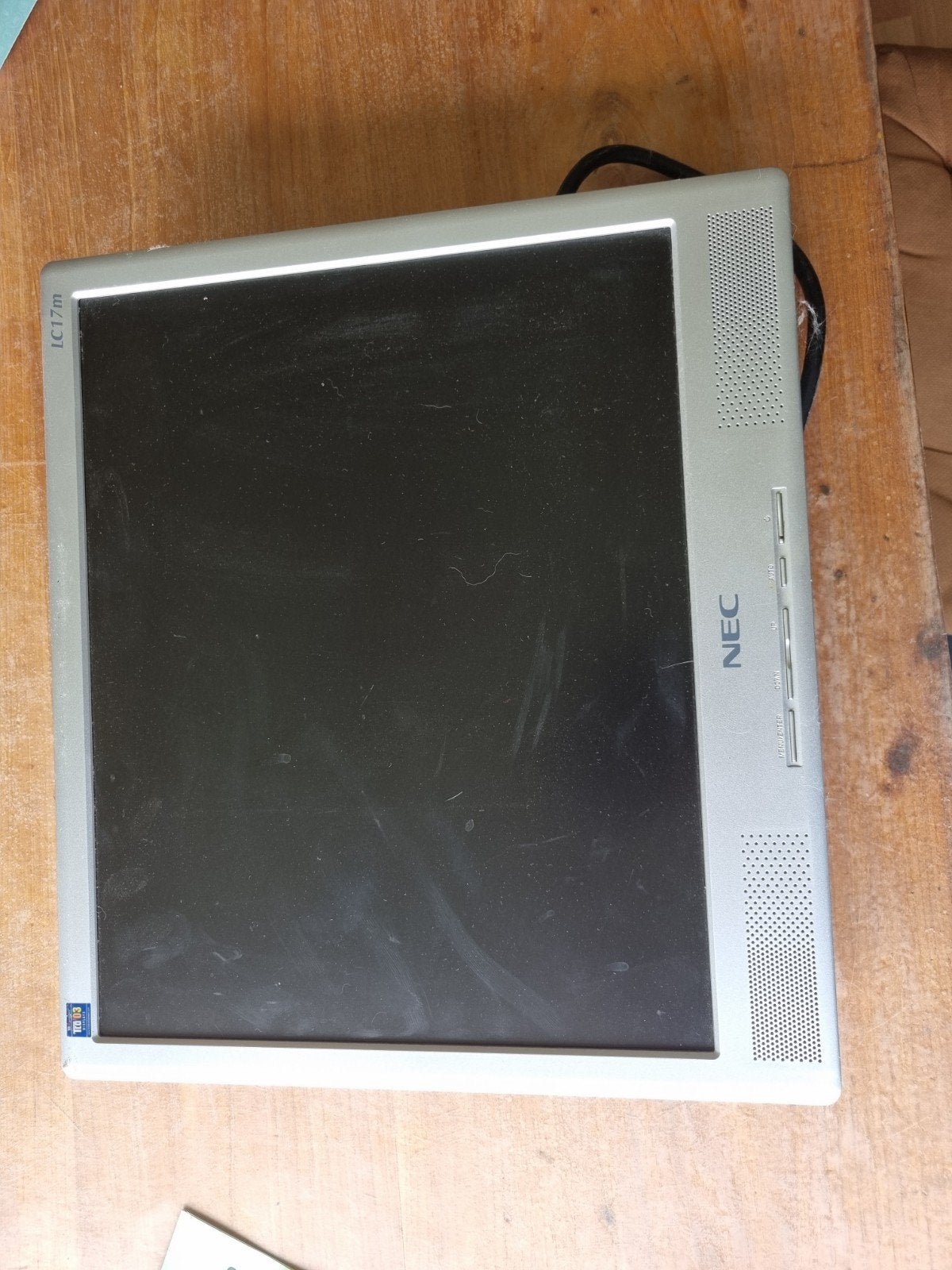 gratis monitoren, Computers en Software, Ophalen of Verzenden