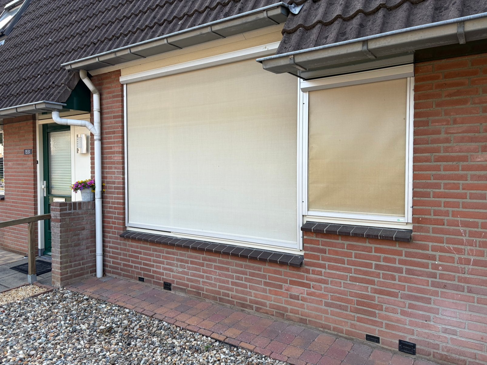 Zonwering en zonnescherm, Doe-het-zelf en Verbouw, Rolluiken, Ophalen, Gebruikt, 200 cm of meer, Crème of Beige
