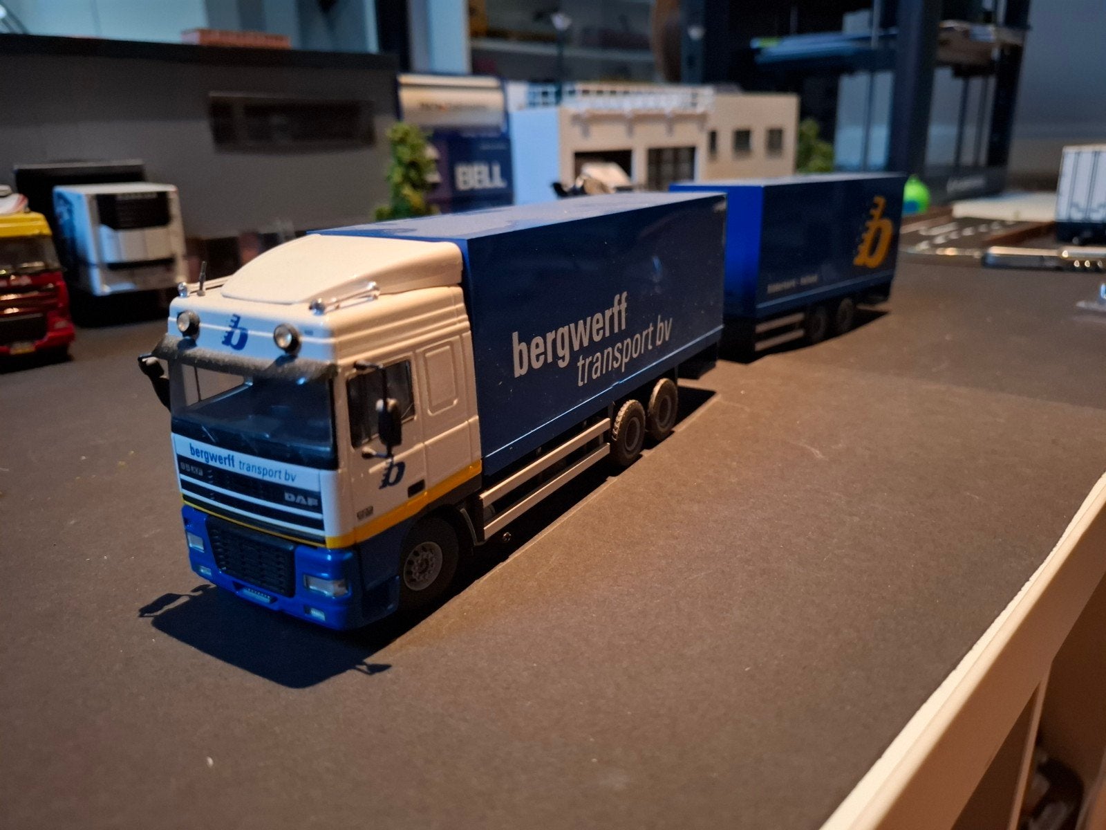 daf xf bergwerff, Ophalen of Verzenden, Zo goed als nieuw, Bus of Vrachtwagen, Tekno