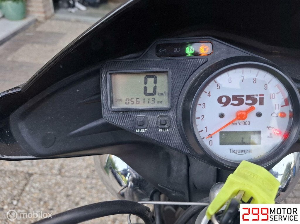 ️ Triumph Speed Triple 955i - foto 3