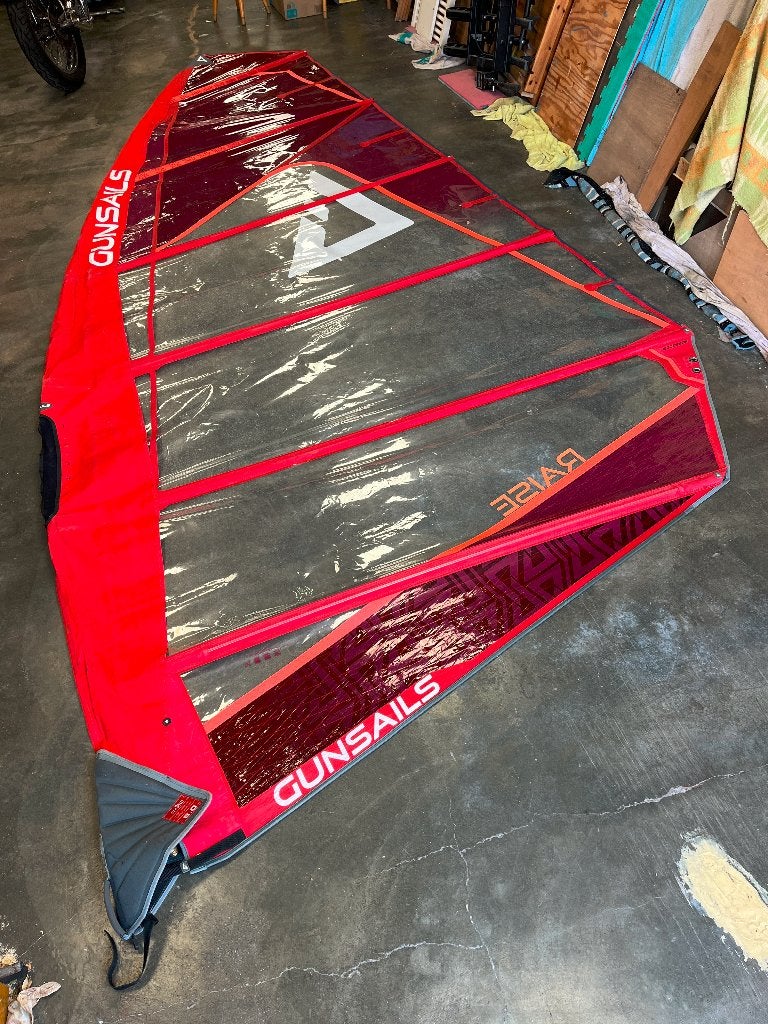 Te Koop Gunsails Raise 8.0, Ophalen, Met draagtas, Zo goed als nieuw, 8 m² of meer