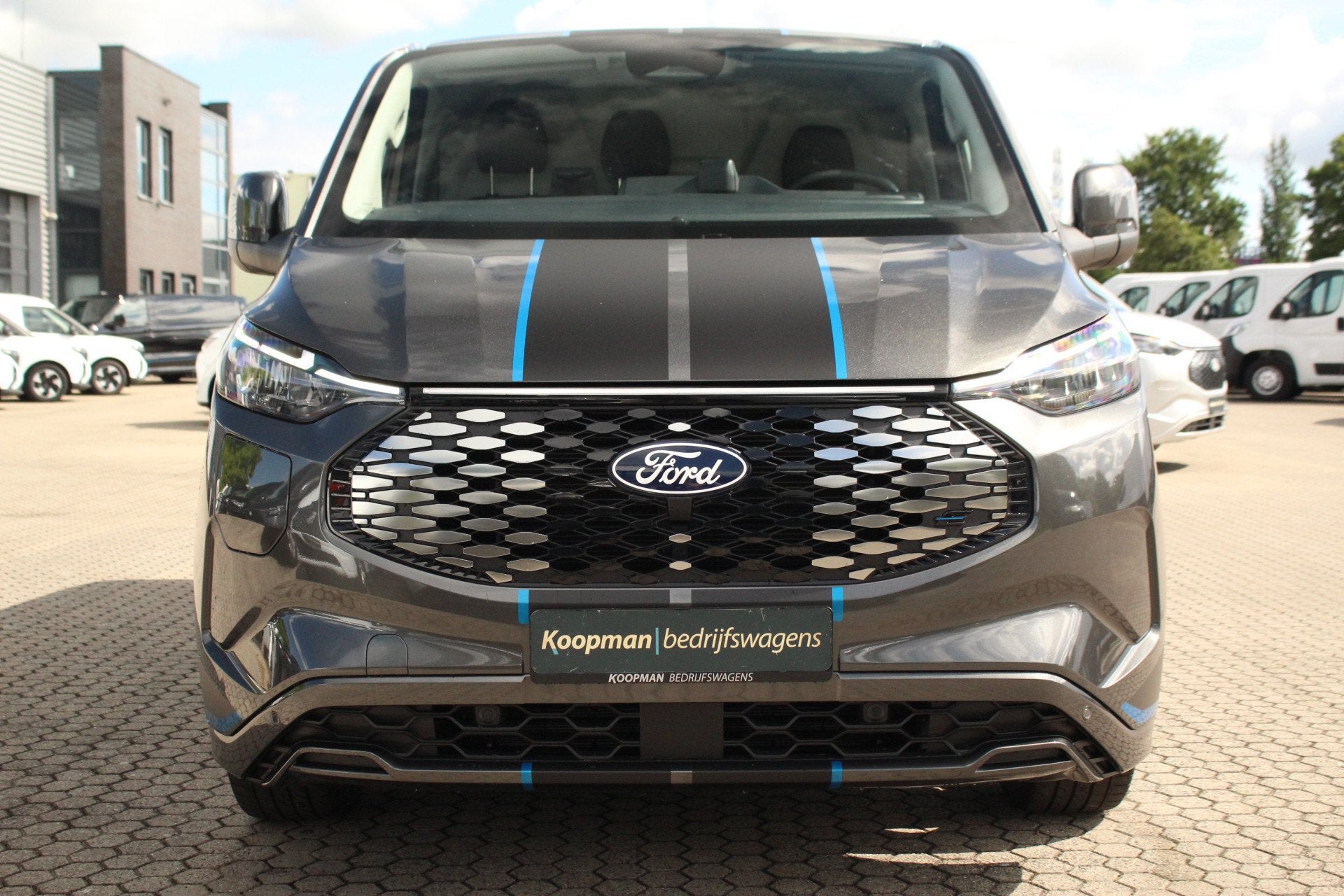 Ford E-Transit Custom 320 L1H1 Sport | 71kWh | 160kW/218pk |, Automaat, 71 kWh, 348 km, Nieuw
