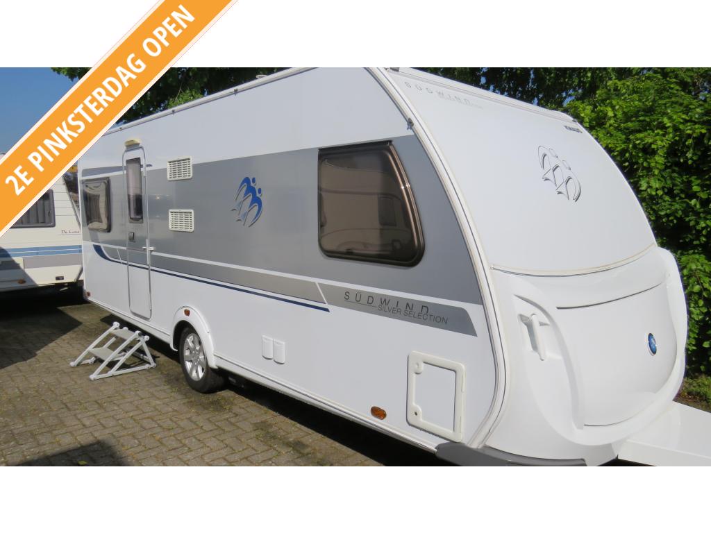 Knaus Sudwind Silver Selection 590 FUS Mover,Airco bj2017, Caravans en Kamperen, Niet ingevuld, Rondzit, Bedrijf, Niet ingevuld