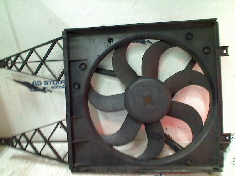 Koelventilator Volkswagen Fox (5Z) 2008 600959455AD, Gebruikt, Volkswagen, Volkswagen AG, Kundenbetreuung@volkswagen.de