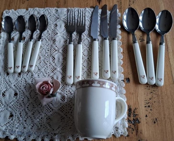 6 Grote mokken + bestek VOS Home & Garden Decorations, -, -, Ophalen of Verzenden, Zo goed als nieuw