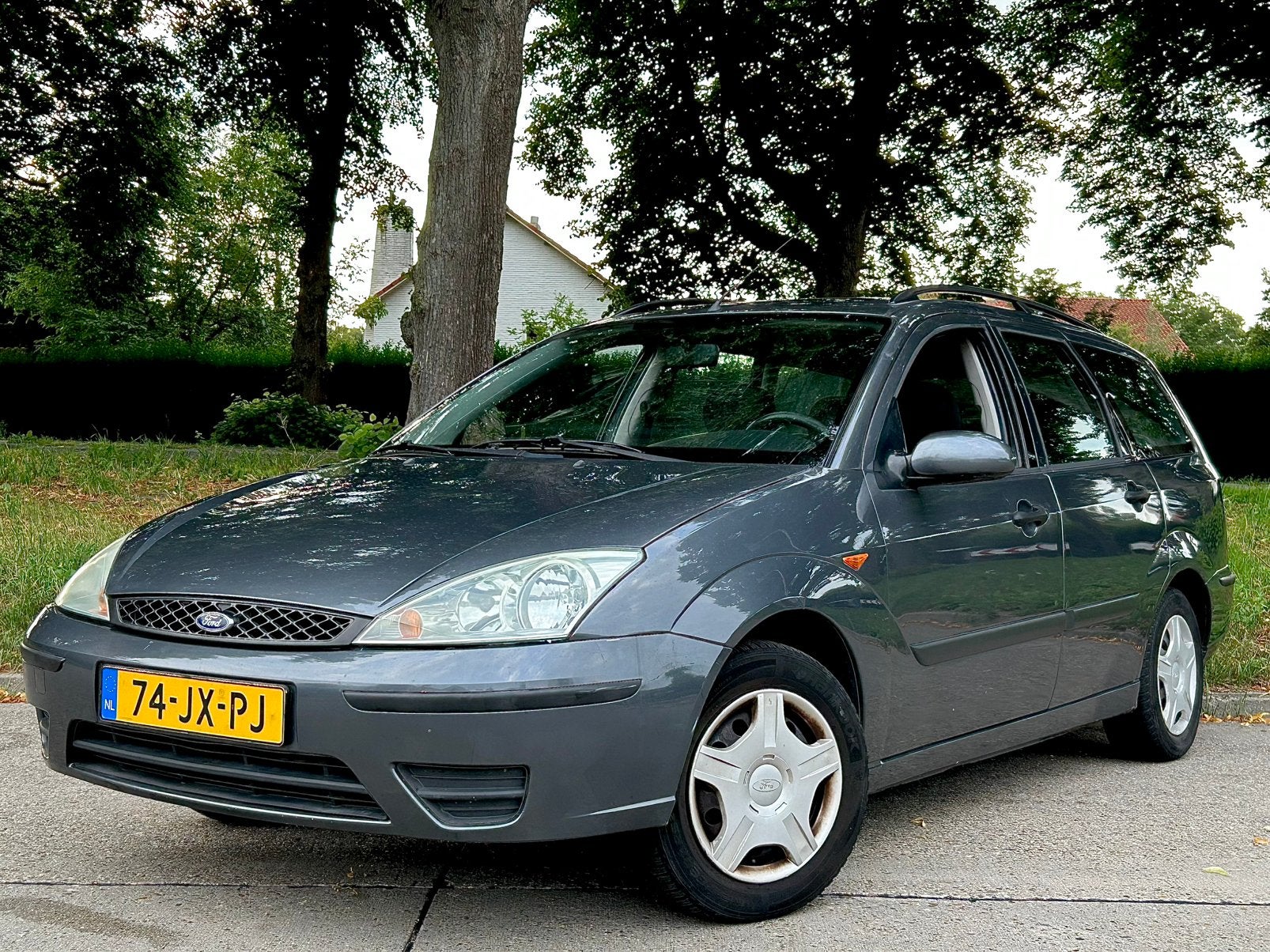 Ford Focus 1.6-16V / Airco / Elektr.Rmn / Centrale-V /, Auto's, Ford, 1596 cc, 4 cilinders, Origineel Nederlands, Handgeschakeld