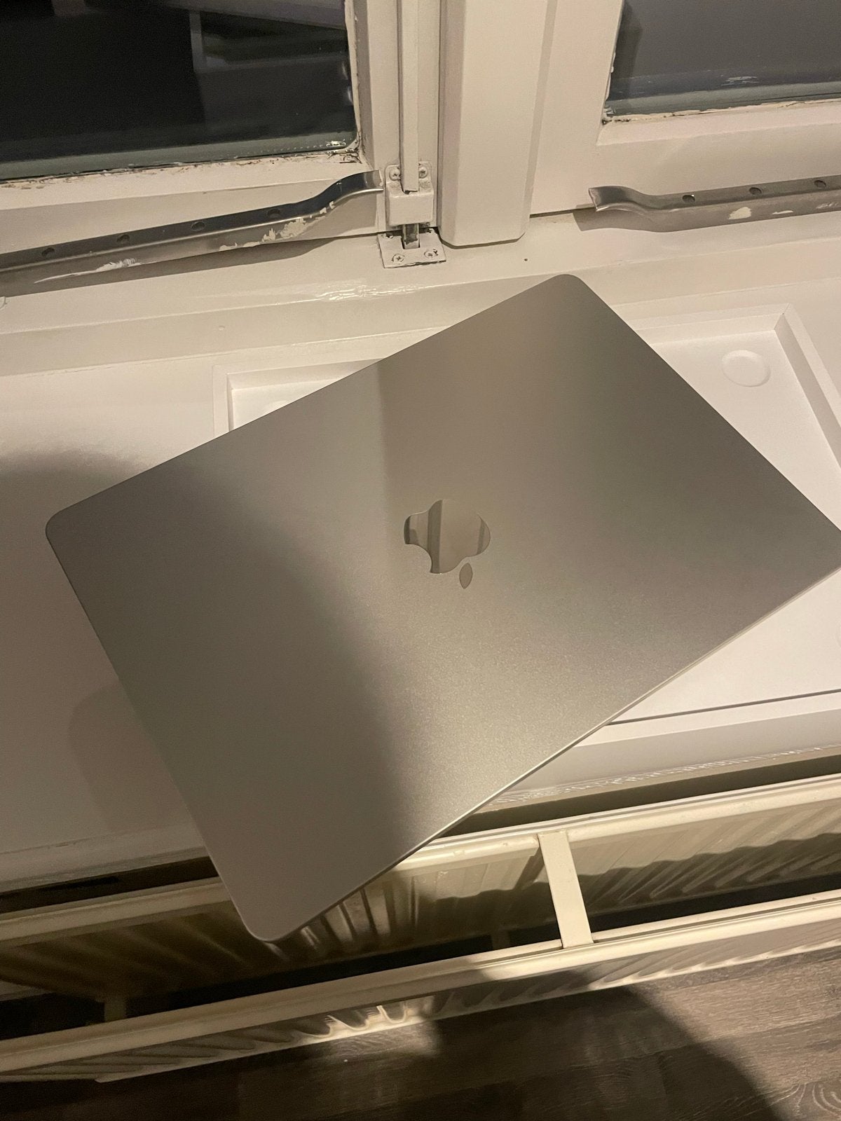Foto 4 van Apple MacBook AIR M4 (2025) 256GB Beige, NIEUWSTAAT