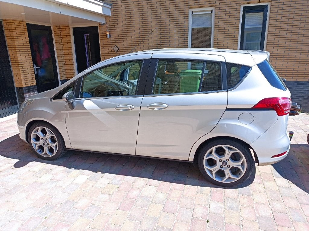 Ford B-Max 1.0 Ecoboost 88KW/120PK 2013 Grijs, Auto's, Voorwielaandrijving, Euro 5, Leder en Stof, Origineel Nederlands