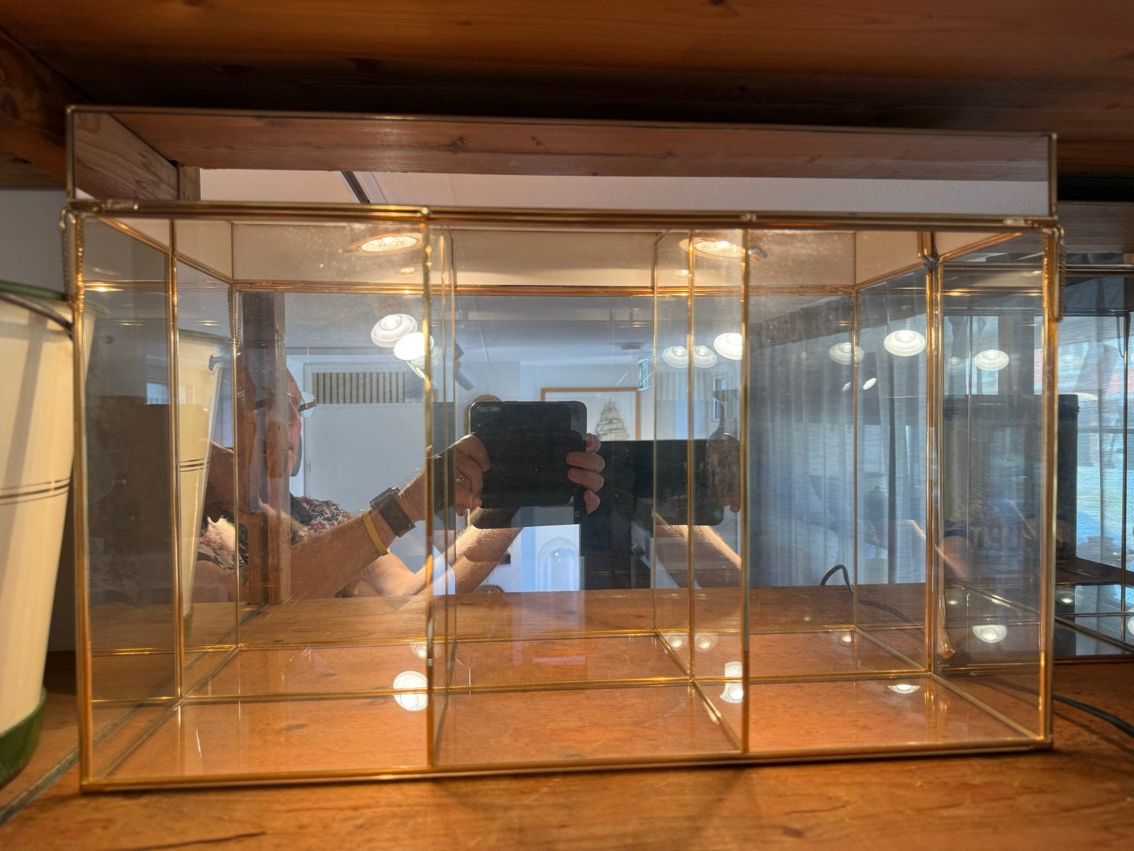2x Swarovski jaarstukken vitrine kastje, Huis en Inrichting, Kasten | Vitrinekasten, Ophalen, 50 tot 100 cm, Minder dan 25 cm
