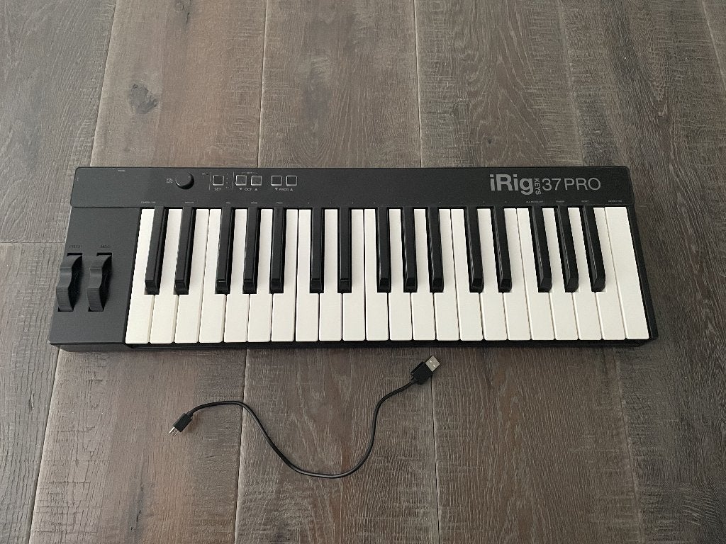 IK Multimedia iRig Keys 37 Pro MIDI keyboard (+ USB-kabel), Ophalen, Zo goed als nieuw