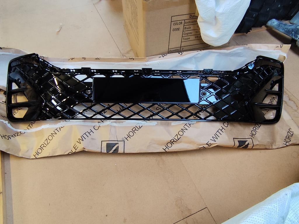 VW Tiguan 571 R line  Bumperrooster GRILL, Ophalen of Verzenden