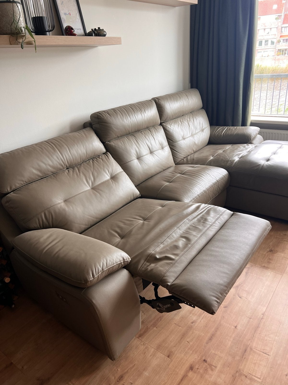 Leren Hoekbank met Relaxfunctie - Zo goed als nieuw, Huis en Inrichting, Ophalen, 250 tot 300 cm, 100 tot 125 cm, Hoekbank