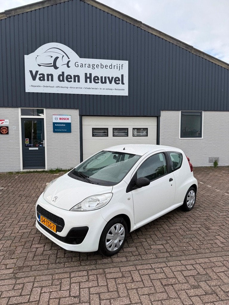 Peugeot 107 1.0 Access Accent, Voorwielaandrijving, Euro 5, Stof, Gebruikt