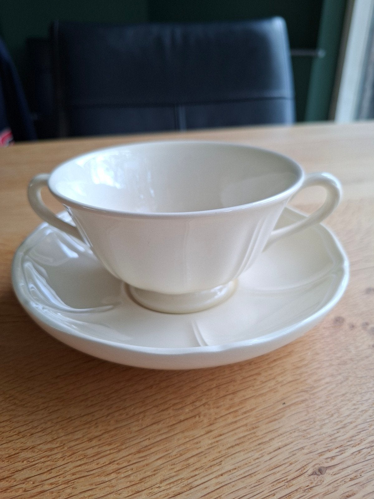 Wedgwood Queen's Plain Serviesonderdelen, Ophalen of Verzenden, Porselein