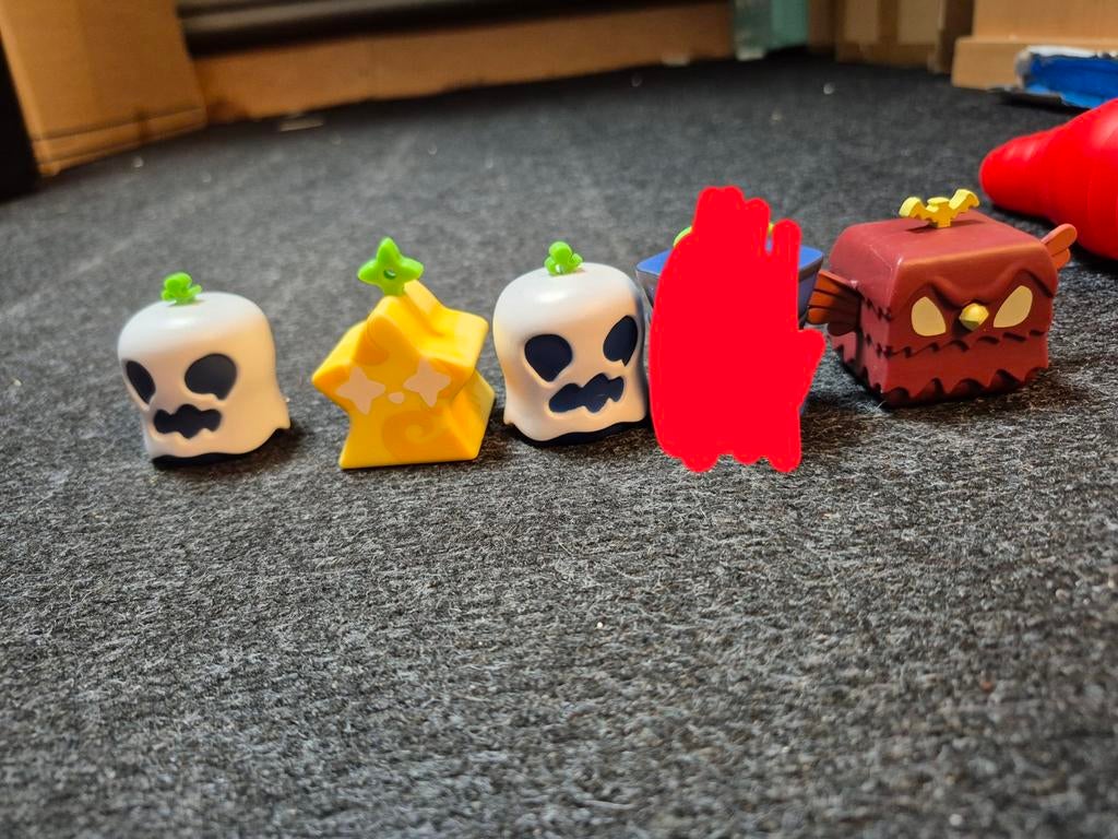 4 blox fruits roblox figuren, Ophalen of Verzenden, Zo goed als nieuw