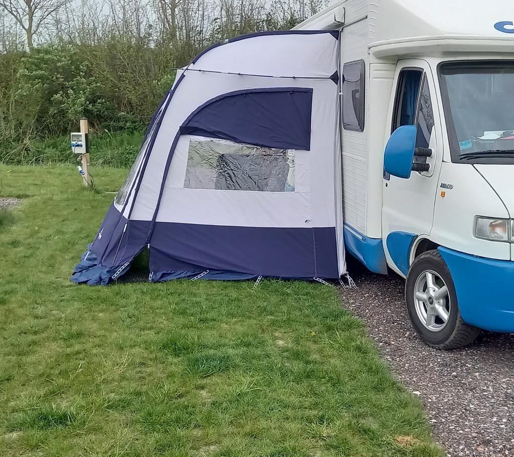 Compacte voortent voor camper of caravan 2.75x2.00mtr, Ophalen, Gebruikt