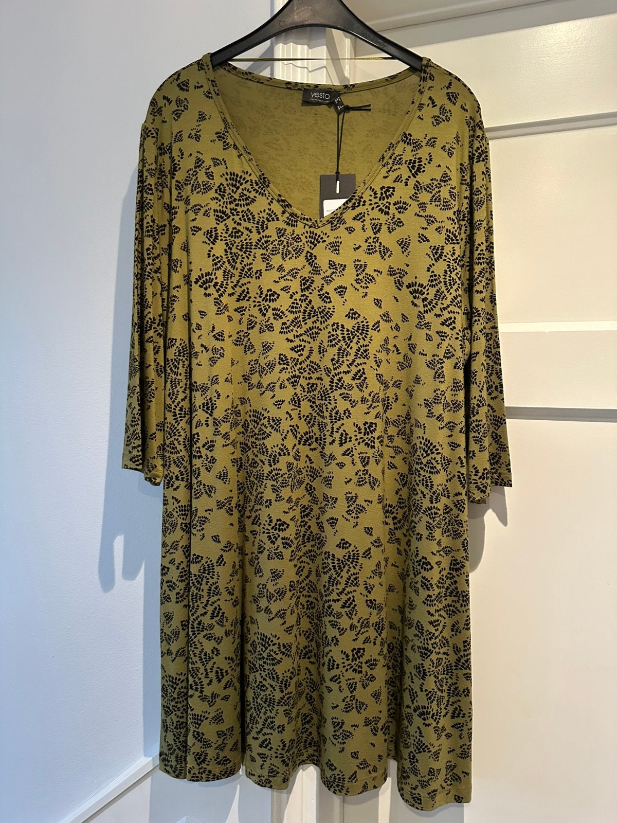 Yest A lijn shirt maat 50/52, Kleding | Dames, Ophalen of Verzenden, Nieuw, Shirt of Top