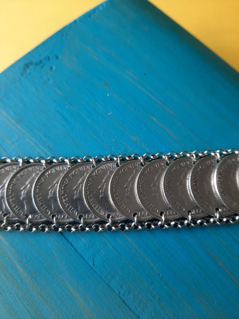 Wilhelmina Kwartjes Armband Dubbelgeschakeld, Ophalen of Verzenden, Zo goed als nieuw, Zilver, Staal