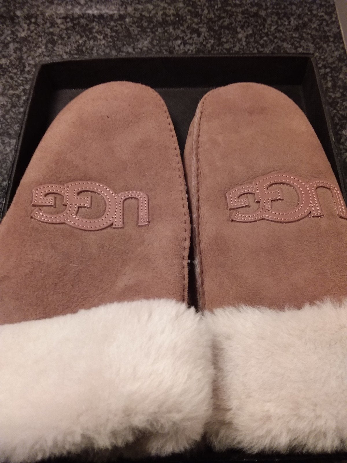 Ugg handschoenen. Maat L/Xl, Ophalen of Verzenden, Maat 46/48 (XL) of groter, Handschoenen